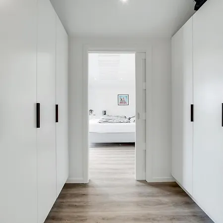 Awesome In Sydals With Kitchen